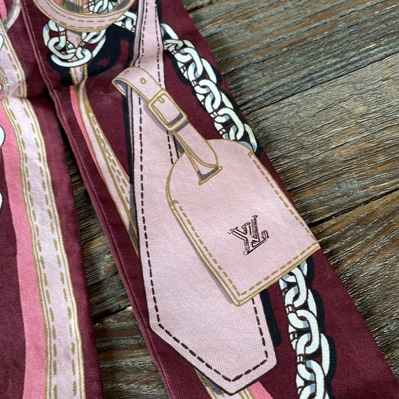 Authentic Louis Vuitton twilly scarf - Picture 5 of 7
